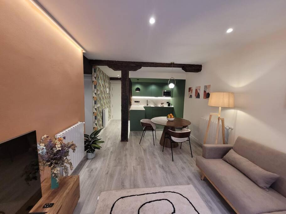 Apartmán Piso Boutique A Un Minuto Del Casco Viejo Bilbao Exteriér fotografie